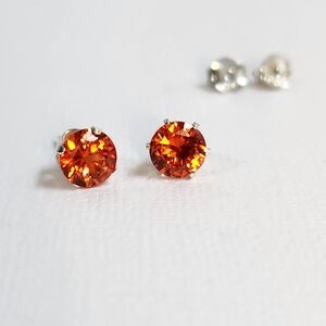 NIB Padparadscha Sapphire 925 Martini Set Sterling Siver Stud Earrings 6.5mm